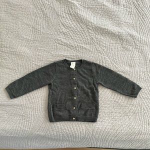 🚚Moving Sale🚚 H&M wool cardigan